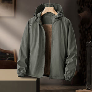 Abrigo de Invierno para Hombre, con Forro de Terciopelo, Cortavientos, Impermeable, Estilo Retro, con Capucha, Largo, Informal, para Hombres de Mediana Edad y Mayores - Product Image 2