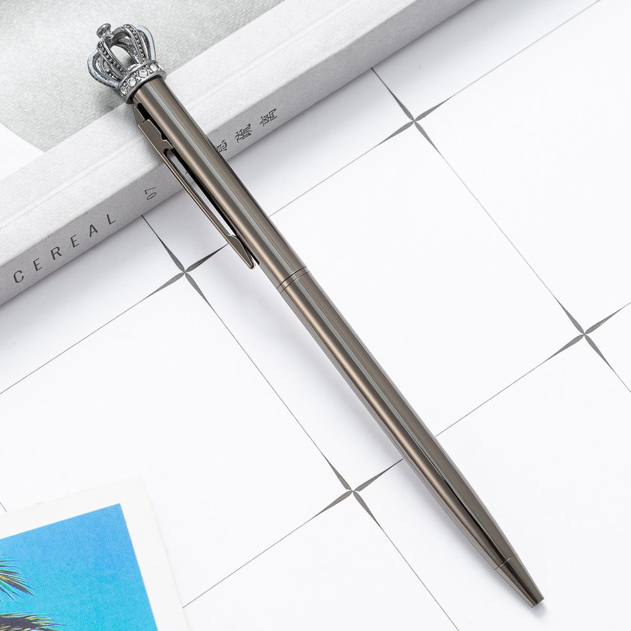 Pistolet de placage gris
