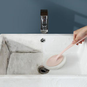 Cepillo de baño nórdico blanco de mango largo, forma ovalada, para limpieza de azulejos, lavabos y bañeras, uso doméstico - Product Image 4