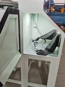 Petite machine de sablage pour l'élimination de la rouille, le polissage, fonctionnement manuel, haute efficacité, facile à utiliser, fabrication en usine - Product Image 3