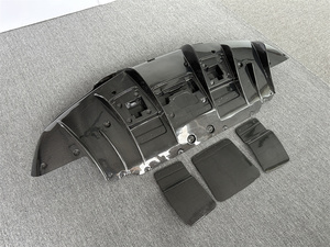 Nouvel arrivage Diffuseur de pare-chocs arrière en fibre de carbone style N pour <span class=keywords><strong>Ferrari</strong></span> <span class=keywords><strong>F8</strong></span> Tributo Spider 2021 Diffuseur arrière Spoiler arrière - Product Image 2