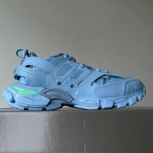 热卖原装质量跟踪3.0奢侈设计师品牌休闲鞋平台运动鞋发光二极管风格男女通用步行鞋 - Product Image 3