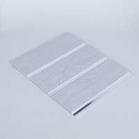 Panneau de plafond en PVC imitation bois moderne, imperméable, pour la décoration intérieure des hôtels et bureaux