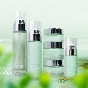 ชุดผลิตภัณฑ์ดูแลผิวหน้าสมุนไพรวิชฮาเซล สูตรอ่อนโยนจากเกาหลี วิตามินซี ช่วยให้ผิวกระจ่างใส ลดเลือนริ้วรอย - Product Image 1