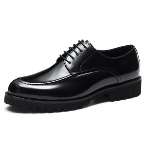 Zapatos de vestir de cuero brillante de lujo para hombre, con cordones, color marrón, nuevos, impermeables, ideales para bodas. - Product Image 1