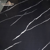 Panneaux muraux en PVC imperméables modernes 1220*2440/2800/2900mm, design marbre noir et or pour salle de sport