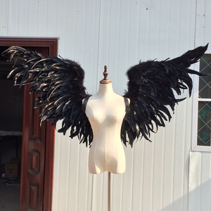 Khai mạc tự động hiển thị mô hình sàn Catwalk t sân khấu đêm nhiếp ảnh trang trí đám cưới đạo cụ Gà trống đuôi đôi cánh thiên thần - Product Image 5