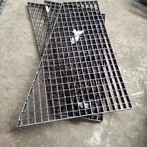 Grille en acier galvanisé antidérapante et anticorrosion pour usage industriel dans la décoration d'appartements et de villas - Product Image 3