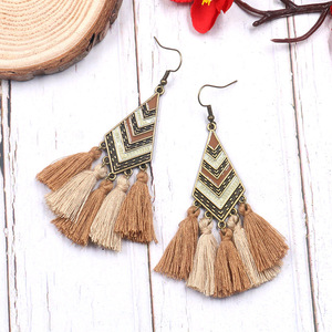 Boucles d'oreilles pendantes bohèmes à pompons en alliage plaqué bronze antique pour femme, bijoux de mode pour soirée - Product Image 2