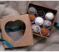 Maßgefertigte Schokoladenbox mit Deckel und Boden, Wellpappe-Einlage, Umweltfreundliche Recycelbare Geschenkbox für Süßigkeiten