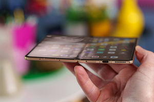 Honor Magic V6 Global, Pantalla OLED de 7.95 Pulgadas y 120 Hz, SD 8 Elite Gen 5, Cámara de 50 MP, Batería de 6660 mAh, Resistente al Agua IP68/IP69, <span class=keywords><strong>Teléfono</strong></span> Inteligente Plegable 5G - Product Image 4