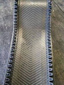Yüksek kaliteli taş ocağı madencilik kum ve çakıl kazıma aşınmaya dayanıklı konveyör bant taşınabilir konveyör bant kauçuk - Product Image 6