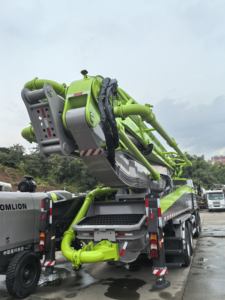 2020 जूसोमलियन 56 मीटर कंक्रीट पंप ट्रक zlj5440thbb 6rz बूम 180m/h आउटपुट मर्सेडीज एट्रोस चेसिस 300kw इंजन - Product Image 3
