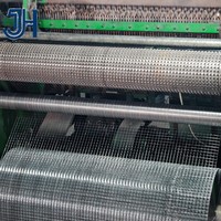 Panneau de treillis soudé galvanisé de qualité supérieure, treillis métallique galvanisé robuste après tissage pour usage en construction