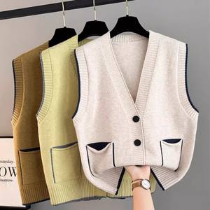 Gilet en tricot à boutons dorés pour femmes <span class=keywords><strong>Pull</strong></span> vintage sans manches avec boutons pour femmes Gilet chic Tops - Product Image 1