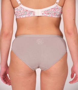Soft Breathable Mid Waist Hipster <b>Panty</b> for Women Outer Elastic Plain Design Stretchable Cotton Everyday Comfort Inner wear - Product Image 3
