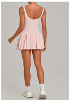 Robe de sport plissée évasée à col carré pour femme avec short intégré, idéale pour le golf et les activités sportives – Vente en gros