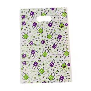 Sac à provisions PE-HD recyclable avec logo personnalisé sac de vêtement en plastique personnalisé mat découpé avec logo - Product Image 1