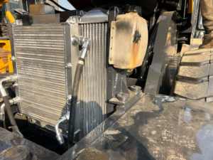 Heißer Verkauf Caterpillar CS683 <span class=keywords><strong>Road</strong></span> <span class=keywords><strong>Roller</strong></span>/Günstige gebrauchte CAT CS683E CS-883E/gebrauchte Caterpillar CS683e <span class=keywords><strong>ROAD</strong></span> <span class=keywords><strong>ROLLER</strong></span> - Product Image 3