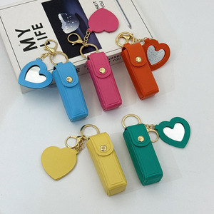 Porte-rouge à lèvres en cuir PU tendance et adorable avec miroir de maquillage pour filles - Prix attractif - Product Image 3