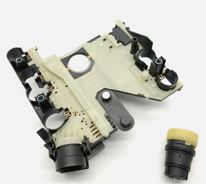 1402701261 nouvelle plaque conductrice de corps de soupape de Transmission automatique pour Chrysler 300 / <span class=keywords><strong>Dodge</strong></span> 52108308AC 68021352AA de haute qualité - Product Image 2