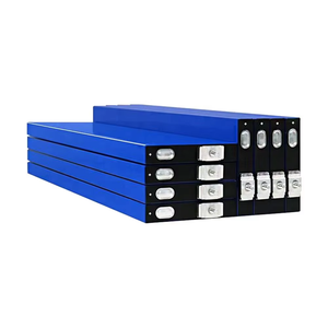 Batería prismática líquida LiFePO4 Yinlong de 3.2V y 400AH para electrodomésticos con <span class=keywords><strong>5000</strong></span> ciclos de vida útil, temperatura de operación de -20°C a 60°C, <span class=keywords><strong>7</strong></span> kg - Product Image 3