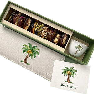 Caja de Regalo de Lujo <span class=keywords><strong>para</strong></span> Café en Taza de Papel con Diseño de Palmeras Bordadas <span class=keywords><strong>para</strong></span> Ramadán, Set de Delicias de Dátiles con Logotipo Bordado - Product Image 1