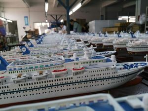 Oem/ODM Kinh doanh Quà Tặng Hot Bán Miniature <span class=keywords><strong>Container</strong></span> Mô hình tàu - Product Image 5