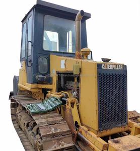 รถดันดิน Caterpillar D4C คุณภาพสูง มือสอง สำหรับงานก่อสร้าง ราคาประหยัด พร้อมชิ้นส่วนเครื่องยนต์หลัก - Product Image 1