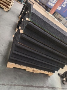 Classico <span class=keywords><strong>legno</strong></span> romano scandole moderne rivestite <span class=keywords><strong>in</strong></span> pietra trapezoidale tetto resistente al calore coperture solari per la costruzione di case - Product Image 4