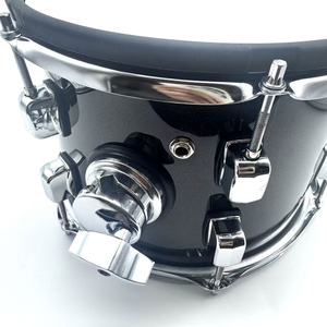 Tamburo Elettronico Tom da 10 Pollici con Stelle Nere Lucide e Rete Silenziosa per Eseguire Strumenti a Percussione sul Posto - Product Image 4