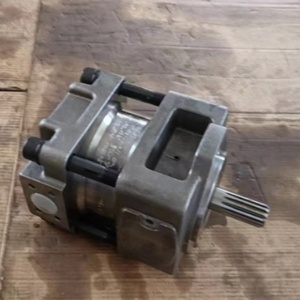 Pompe hydraulique à engrenages pour la construction industrielle, série QT61 QT42 QT52 QT62, modèles QT6262-80-125F-BP-Z et QT6262-80-100F-BP-Z - Product Image 1