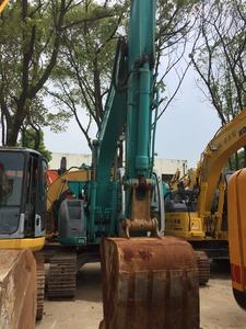 Se original de Japón rastreado excavadora Kobelco SK135SR excavadora sobre orugas - Product Image 4