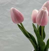 Susunan Bunga Tulip Buatan Tangan Berkualitas Tinggi dari PE, Tanaman Pot Bonsai Ramah Lingkungan untuk Pernikahan dan Hari Ibu