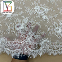 Tissu en dentelle de cordon de Chantilly français perlé de haute qualité avec des perles, des paillettes, un tissu en maille perlée pour robe de mariée