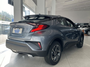 2023 Toyota <span class=keywords><strong>CHR</strong></span> petit SUV nouvelles voitures avec <span class=keywords><strong>moteur</strong></span> <span class=keywords><strong>hybride</strong></span> 2.0L boîte de vitesses automatique sièges en cuir norme d'émission Euro VI - Product Image 4