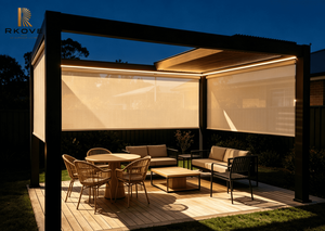 Pérgola Inteligente Motorizada de Aluminio RKOVE RK-E1 con Persianas Laterales con Cierre Hermético y Luces LED para Cocina al Aire Libre - Product Image 3