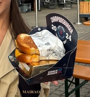 Kraftpapier Voedselbak Wegwerp Kraft Papier Lade Biologisch Afbreekbare Pla Coating Fast Food Papier Lade