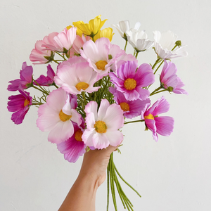 Fiori Artificiali Decorativi di Alta Qualità Fatti a Mano con 3 Teste in Lattice Effetto Reale Cosmos Margherita per Pasqua e Natale - Product Image 2