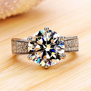 Anello Classico a Sei Punte con Zirconi, Placcato in Oro Bianco, Gioiello da Donna per Matrimonio, Regalo - Product Image 1