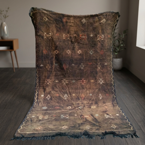 Tapis en soie de cactus fait main, unique en son genre - Product Image 2