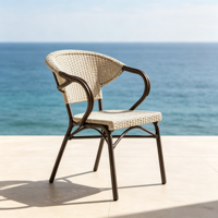 Ensemble de mobilier de patio extérieur style bistrot français, très résistant aux intempéries et aux UV, en rotin PE, avec table ronde et fauteuils à accoudoirs – Vente chaude