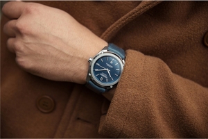 Montre mécanique pour homme OEM en acier inoxydable, étanche 10 bars, bracelet en cuir, boîtier de 22 mm de large, affichage à aiguilles - Product Image 4