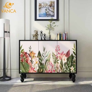 Aparador de Madera Maciza de Roble Negro con <span class=keywords><strong>Puertas</strong></span> <span class=keywords><strong>Corredizas</strong></span> Redondeadas de Estilo Mid-Century <span class=keywords><strong>para</strong></span> el Comedor o la Entrada - Product Image 1