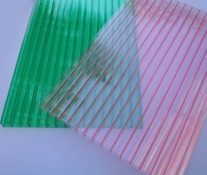 Panel hueco celular transparente extruido Uv de <span class=keywords><strong>6mm</strong></span>, 8mm, 10mm, hojas de Policarbonato <span class=keywords><strong>alveolar</strong></span> de policarbonato, hoja hueca de policarbonato - Product Image 4