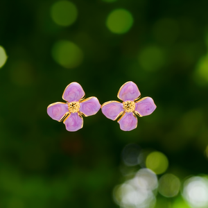 Boucles d'oreilles tendance en forme de fleur violette, plaquées or PVD, en acier inoxydable 316L, bijoux durables et résistants - Product Image 3