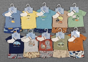Set Personalizzato 3 Pezzi per Bambini, Graziosi Completi per Neonata da 0 a <span class=keywords><strong>6</strong></span> <span class=keywords><strong>Mesi</strong></span>, Cotone con Motivi Animali/Floreali, Fascia per Capelli, Maglietta e Pantaloncini Estivi - Product Image 3