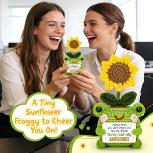 Cadeaux de remise de diplôme et d'<span class=keywords><strong>anniversaire</strong></span> 2026 - Grenouille en crochet faite main amusante avec motif tournesol et message inspirant <span class=keywords><strong>pour</strong></span> femmes, meilleures amies, filles - Product Image 4