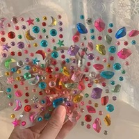Autocollants brillants en strass de dessin animé, autocollants adhésifs écologiques en cristal, décorations scintillantes de tailles variées