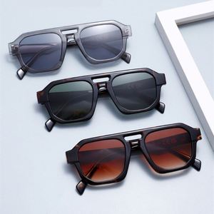 Gafas de Sol Cuadradas con Marco Grande, Diseño Vintage 2025, Personalizables con Logotipo, para Hombre y Mujer, Protección UV400, Doble Puente, Estilo Piloto - Product Image 2
